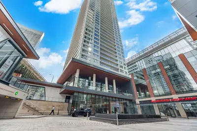17 Bathurst Street 1602, Toronto, On M5v 0n1