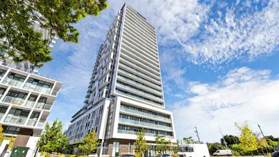188 Fairview Mall Drive 522, Toronto, On M2j 0h7