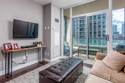 88 Broadway Avenue 1304, Toronto, On M4p 0a5