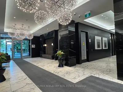 31 Tippett Road 263, Toronto, On M3h 0c8