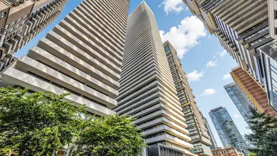50 Charles Street E 3407, Toronto, On M4y 1t1