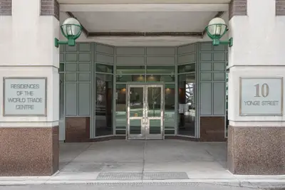 10 Yonge Street 1604, Toronto, On M5e 1r4