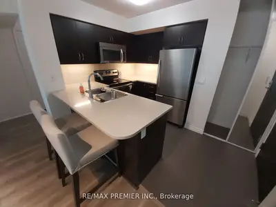 19 Grand Trunk Crescent 2507, Toronto, On M5j 3a3
