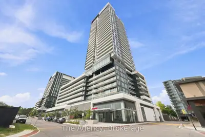 Condo Apartment in Toronto