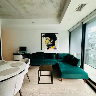 Co-op Apartment in Toronto