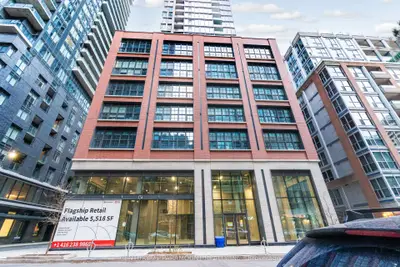 55 Mercer Street 3902, Toronto, On M5v 0w4