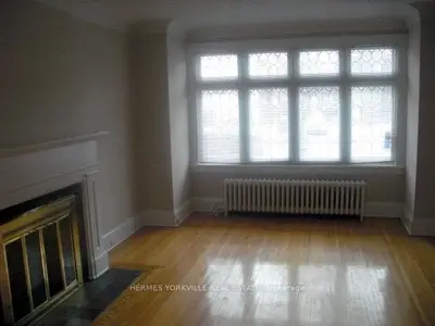 157 Chiltern Hill Road, Toronto, On M6c 3c3