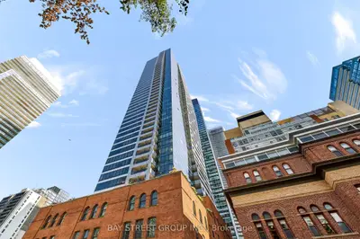 5 St Joseph Street 908, Toronto, On M4y 0b6