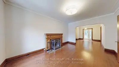 97 Deloraine Avenue, Toronto, On M5m 2b1