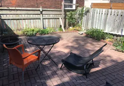700 Dufferin Street, Toronto, On M6k 2b7