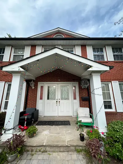 Detached in Toronto