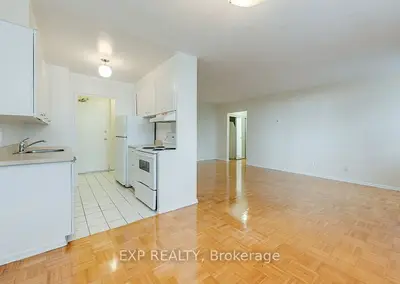 10 Huntley Street 305, Toronto, On M4y 2k7