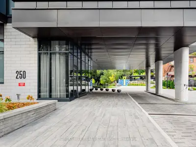 250 Lawrence Avenue W 810, Toronto, On M5m 1b2