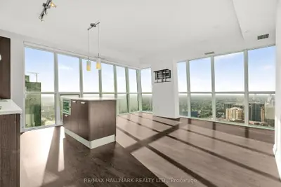 9 Bogert Avenue 3607, Toronto, On M2n 0h3