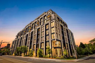 2 Forest Hill Road 313, Toronto, On M5v 0n9