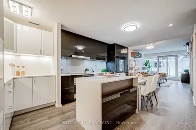 1 Bloor Street E 515, Toronto, On M4w 0a8