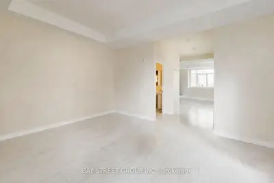 25 Singer Court Th07, Toronto, On M2k 0b3