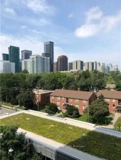 Condo Apartment in Toronto