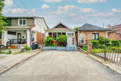 11 Glenora Avenue, Toronto, On M6c 3y2
