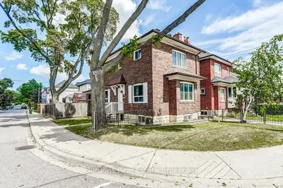 142 Lawrence Avenue W, Toronto, On M5m 1a6