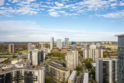 66 Forest Manor Road 2707, Toronto, On M2j 0b7