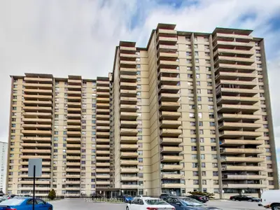 65 Thorncliffe Park Drive 1411, Toronto, On M4h 1l2