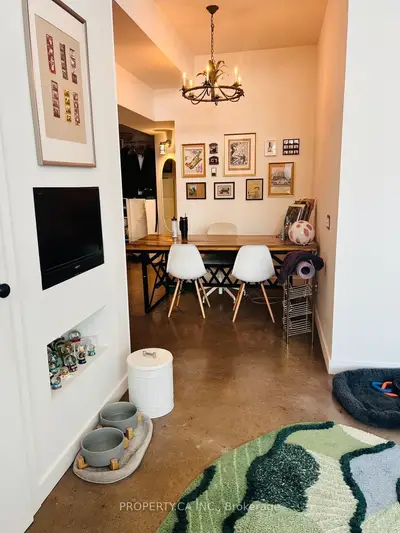 155 Dalhousie Street Ph61, Toronto, On M5b 2p7