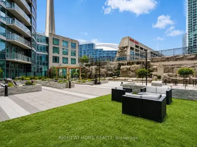361 Front Street W 3602, Toronto, On M5v 3r5