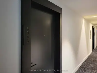 117 Broadway Avenue 3205, Toronto, On M4p 1v3