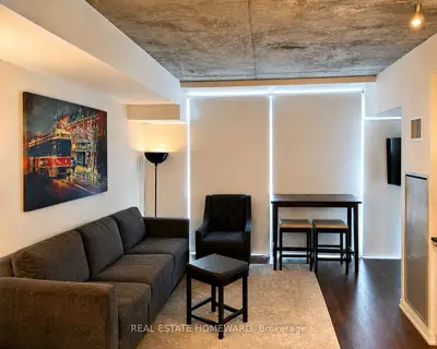 Condo Apartment in Toronto