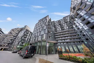 Condo Apartment in Toronto
