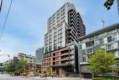 109 Erskine Avenue 308, Toronto, On M4p 0g8