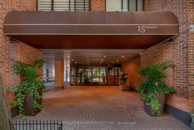 15 Mcmurrich Street 108, Toronto, On M5r 3m6