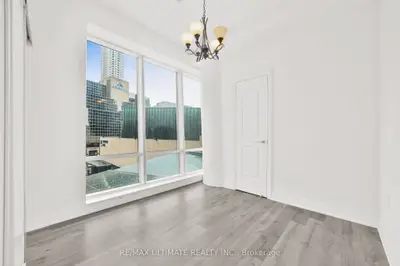 8 The Esplanade Street 506, Toronto, On M5e 0a6