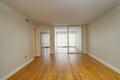 1001 Bay Street 511, Toronto, On M5s 3a6