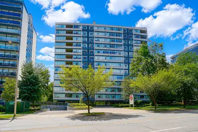 500 Avenue Road 102, Toronto, On M4v 2j6