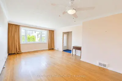 169 Ranee Avenue, Toronto, On M6a 1n3