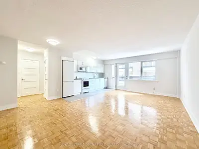 95 Lawton Boulevard 307, Toronto, On M4v 1z8