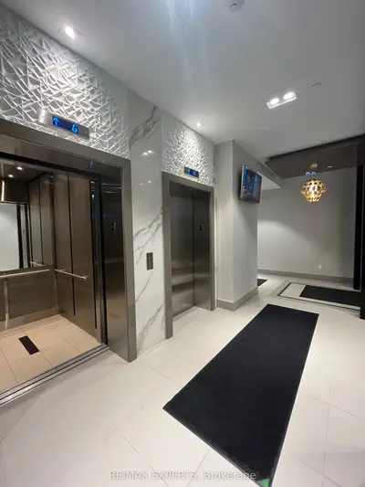 38 Forest Manor Road 419, Toronto, On M2j 1m5