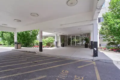 1360 York Mills Road 1203, Toronto, On M3a 2a3