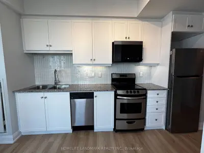 68 Canterbury Placeway 1809, Toronto, On M2n 0h8