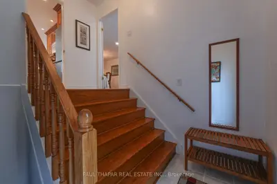 60 Seneca Hill Drive, Toronto, On M2j 2w5