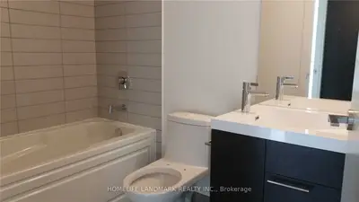 30 Nelson Street 1105, Toronto, On M5v 0h5