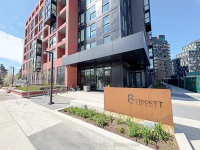8 Tippett Road 1016, Toronto, On M3h 0e7