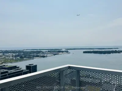 20 Richardson Street 3411, Toronto, On M5a 0s6