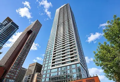 609 Sherbourne Street 1507, Toronto, On M4x 0a4