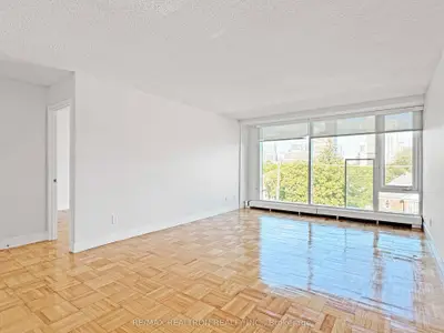 990 Avenue Road 408, Toronto, On M5p 2k8