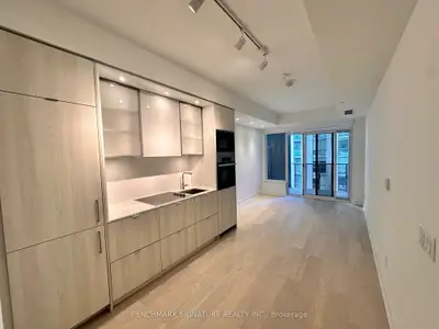 11 Yorkville Avenue 1208, Toronto, On M4w 1l2