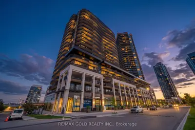 75 Billes Heights 229, Toronto, On M2k 0j8