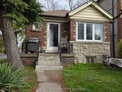 28 Glen Echo Road, Toronto, On M4n 2e1